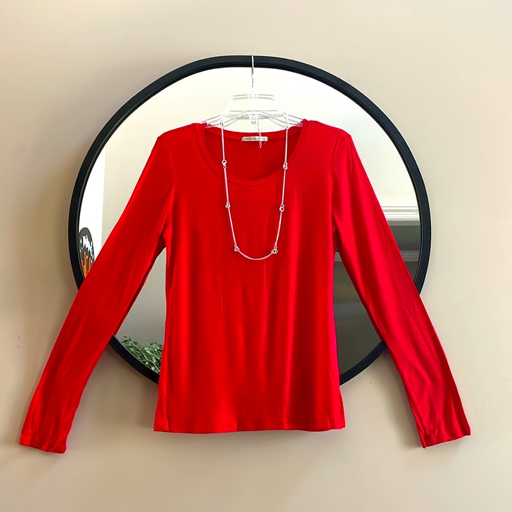 Active Basic Red Long Sleeve Tee